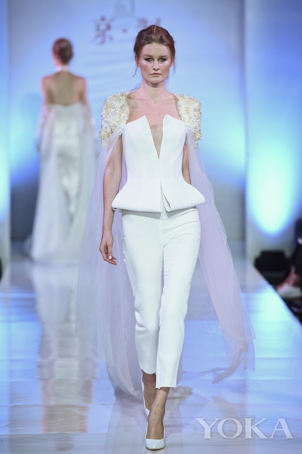 X.LANDO爱诗澜度个性新娘惊艳伦敦时装周