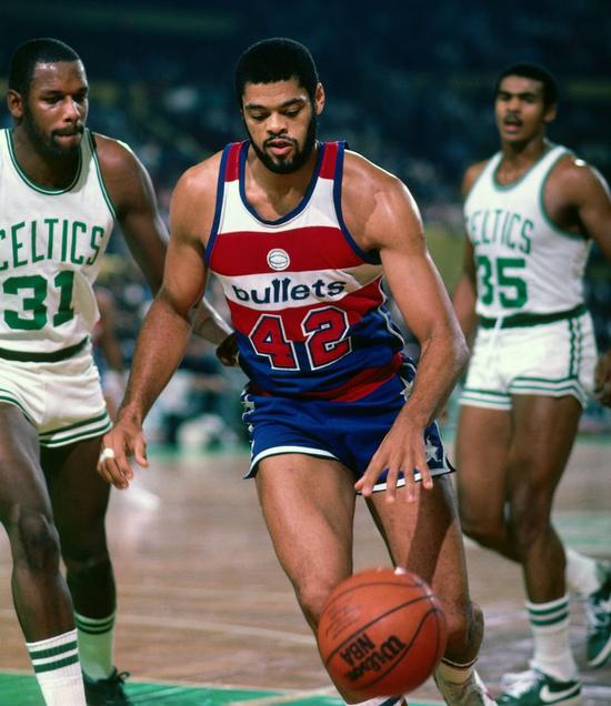 前NBA球星因癌症去世 首轮4号秀新秀季就夺冠