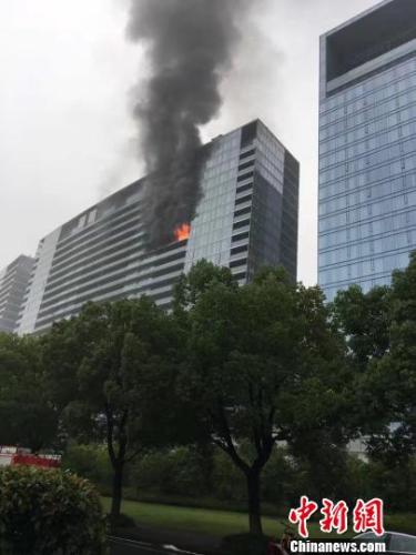 杭州公寓致4死火灾系人为放火 保姆有重大作案