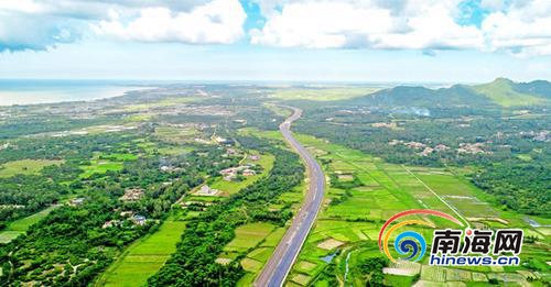 文昌滨海旅游公路建设提速 昌铺段路基桥涵基本完成