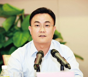 倪强当选海口市人民政府市长[图\/简历]