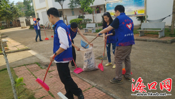 海口美兰区学雷锋志愿服务 十大主题活动上百
