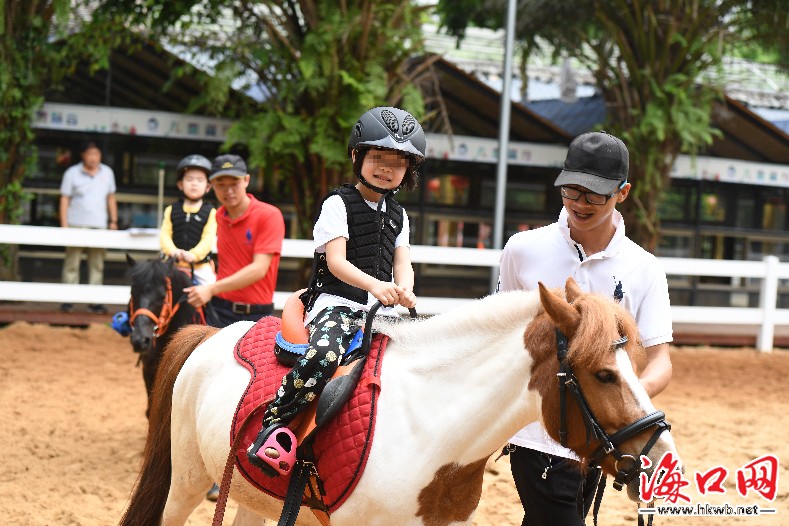 海口:马上康复 助自闭儿童敞开心扉