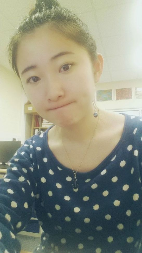 美女博士实验照走红 征男友回家过年